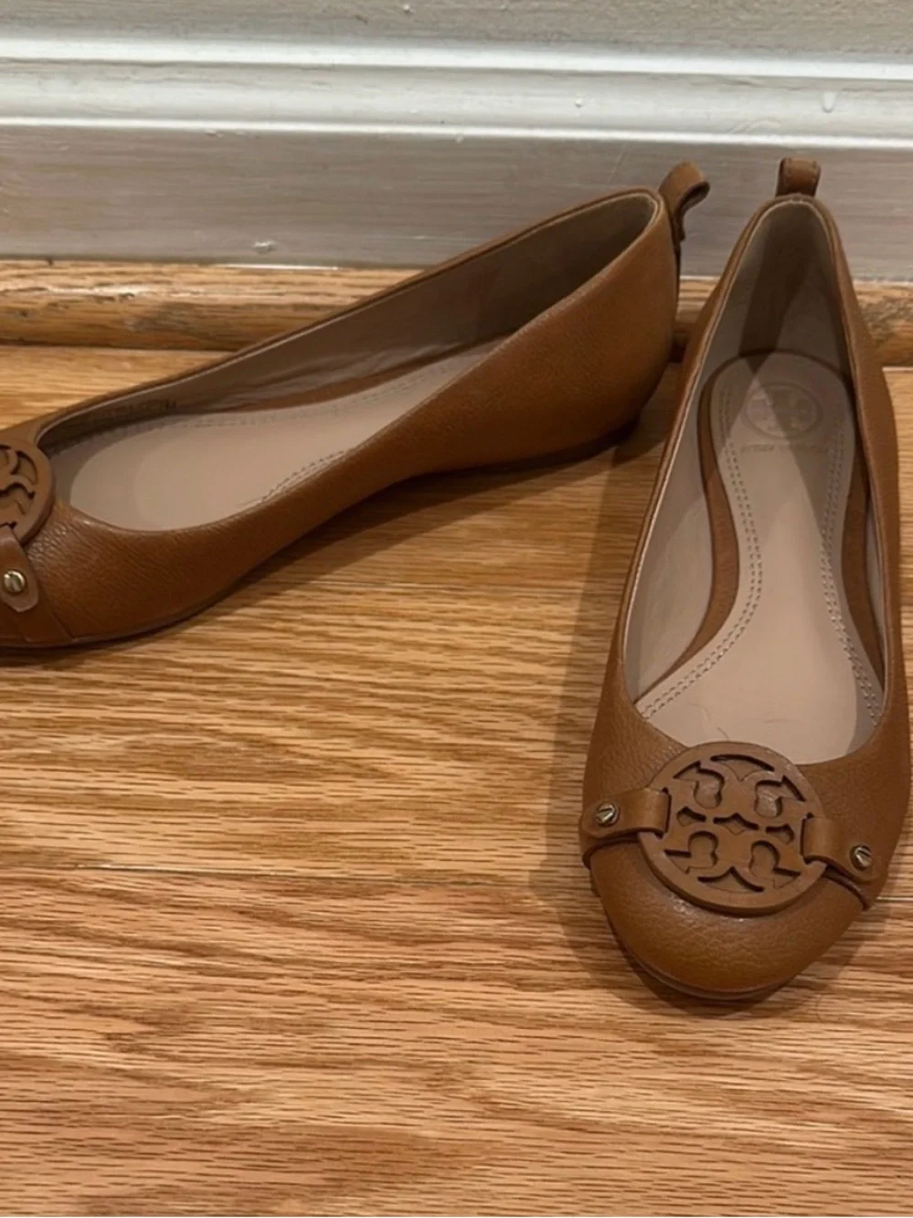 Tory Burch Leather Logo Ballet Flats